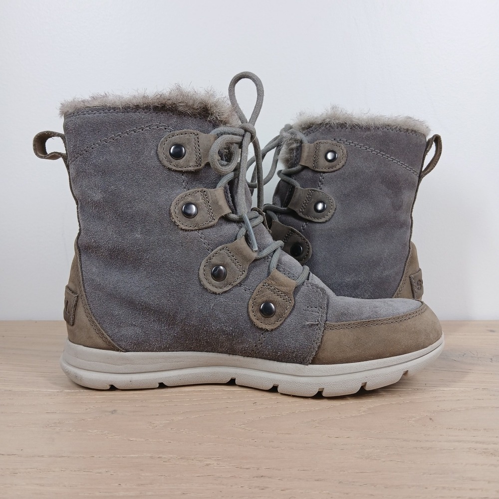Sorel Boots Women 7.5 Gray Suede Lace Up Fur Lined Winter Cozy Outdoor - Picture 2 of 10